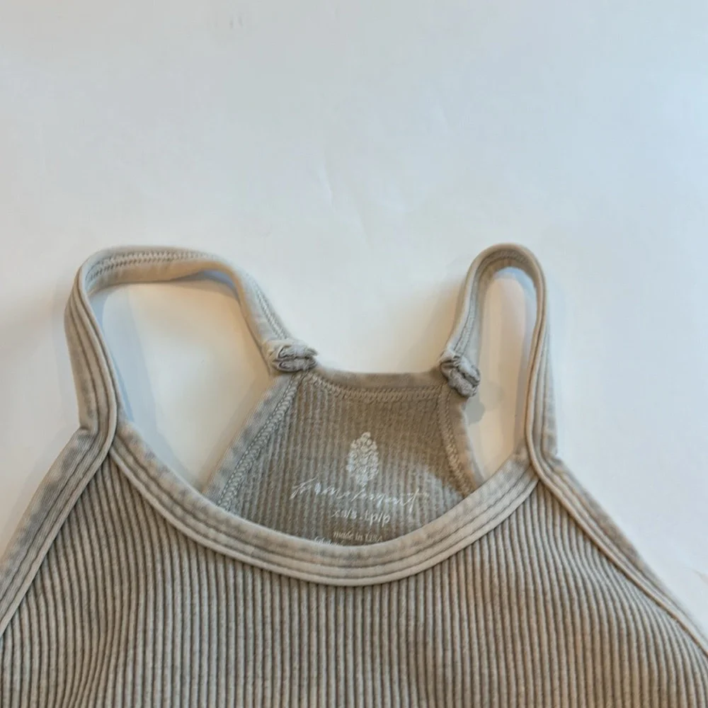 Free People NWOT Happiness Crop Tank in Stone Eagle Color, stretchy!